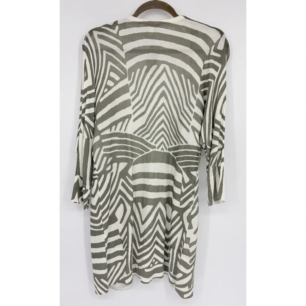 New Chico's Daniella Cardigan Graphic Waves Size 1 Long Line Open Rayon